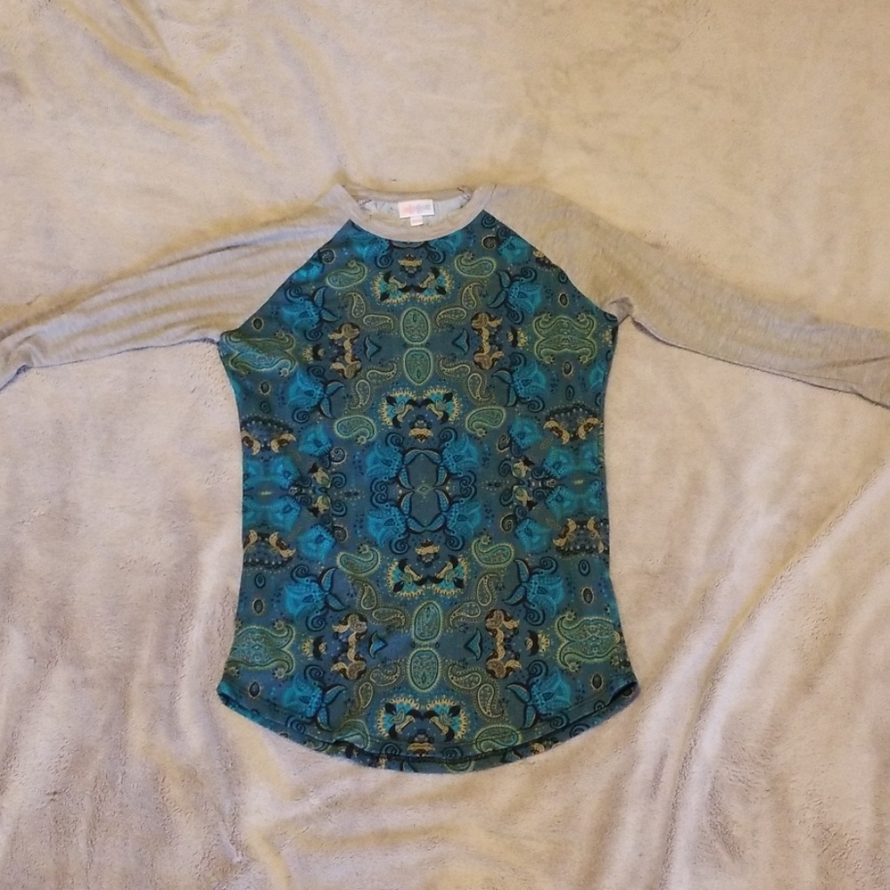 Lularoe  xs shirt
